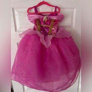 Disney Aurora princess dress size 4 gently used one time